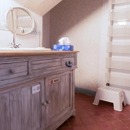 Holiday home House With Garden And Garage