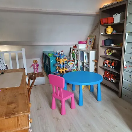 بيت للعطل House With Garden And Garage روان