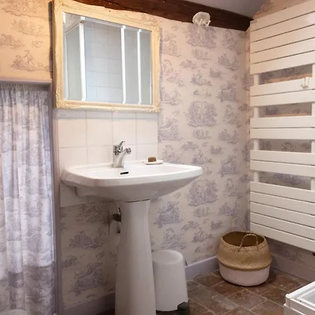 House With Garden And Garage * Rouen